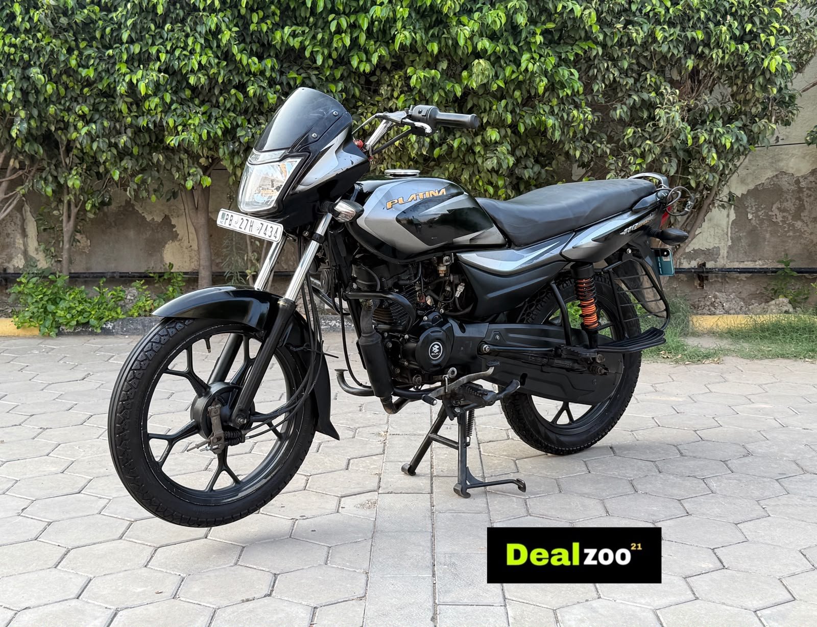 Bajaj Platina (110cc)